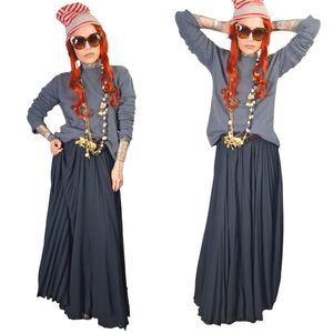 Vintage 90s Black Pleated Maxi Skirt Size Medium Waist 30 Goth Witchy Boho